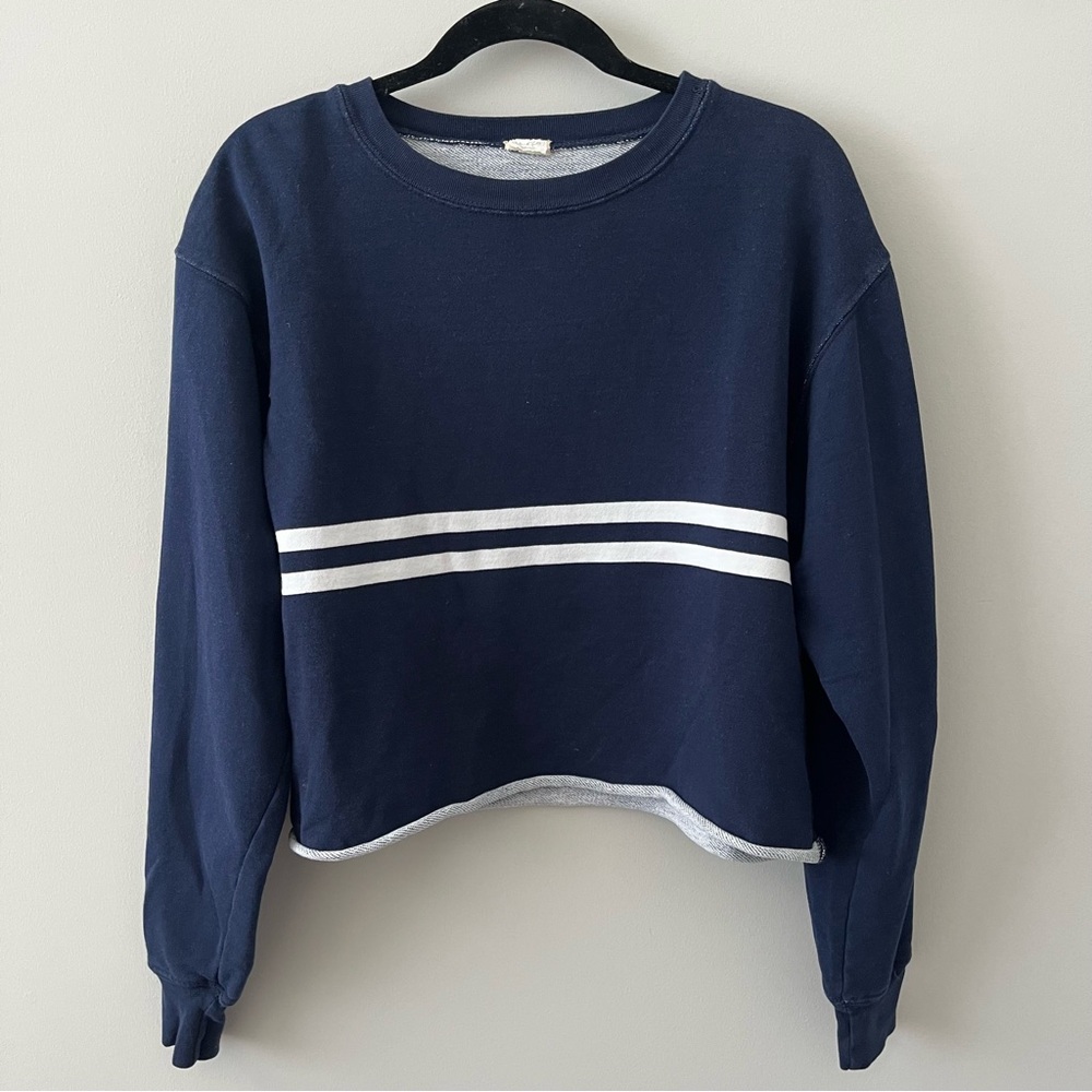 Brandy Melville crew neck top